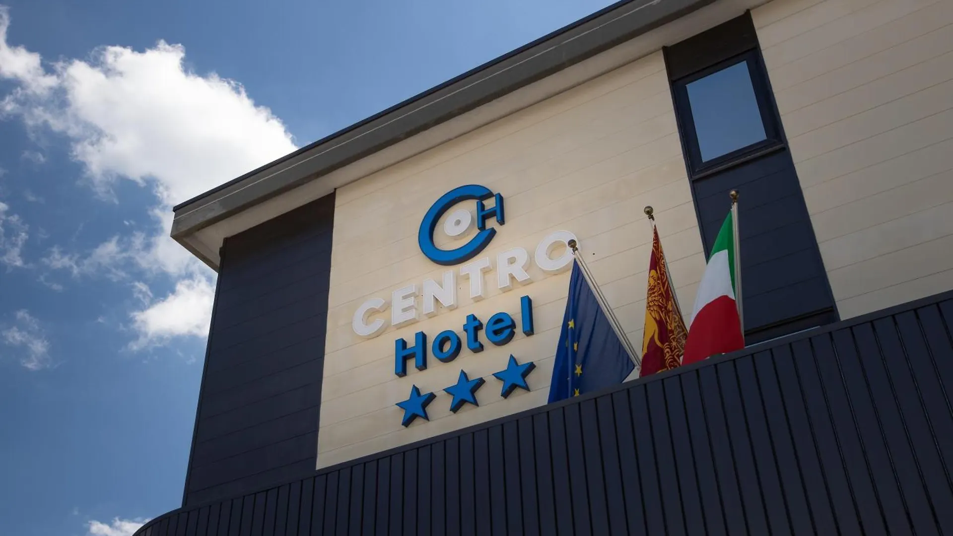 ***  Centro Hotel - Venice Airport Маркон Италия